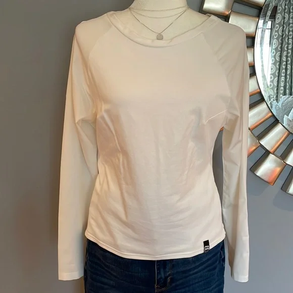 🛍Top🛍 - Picture 1 of 5